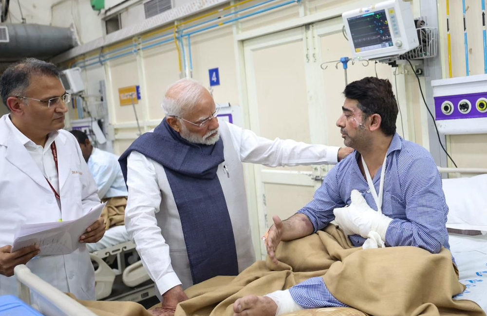 ભારત સરકારે દિલ્હી બ્લાસ્ટને આતંકવાદી ઘટના માની, કેબિનેટ બેઠકમાં પ્રસ્તાવ